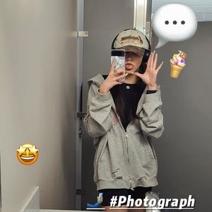 Meet your Posher, Yolanda